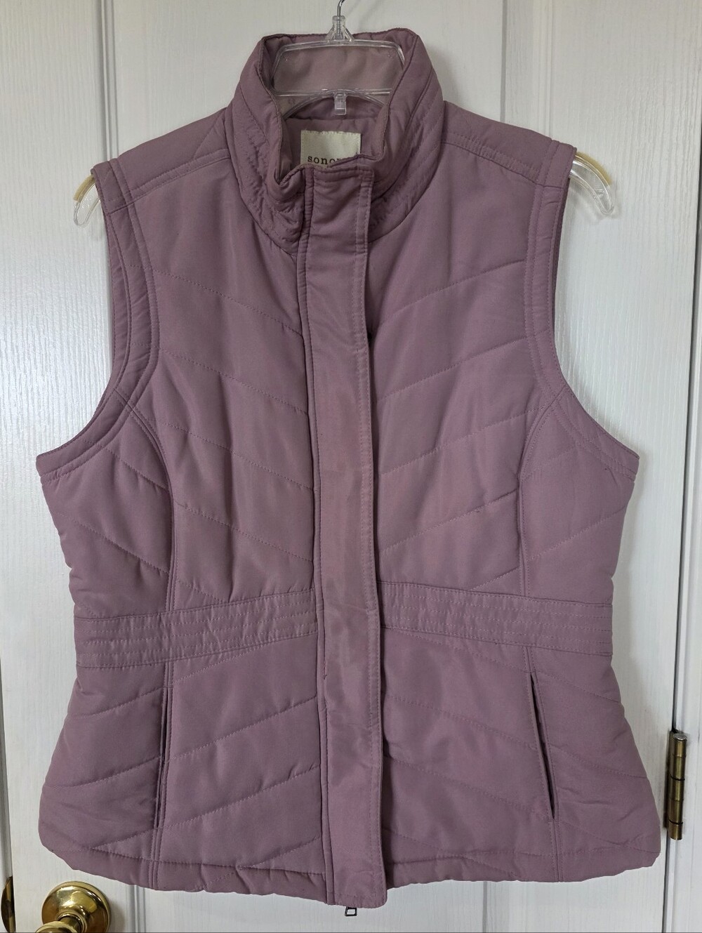 Sonoma Quilted Sleeveless Vest. Flannel Interior Sz M Mauve/ Lavender.